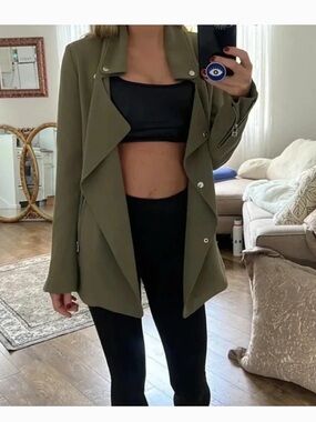 Wilfred Mayer Jacket - Olive Green Neutral